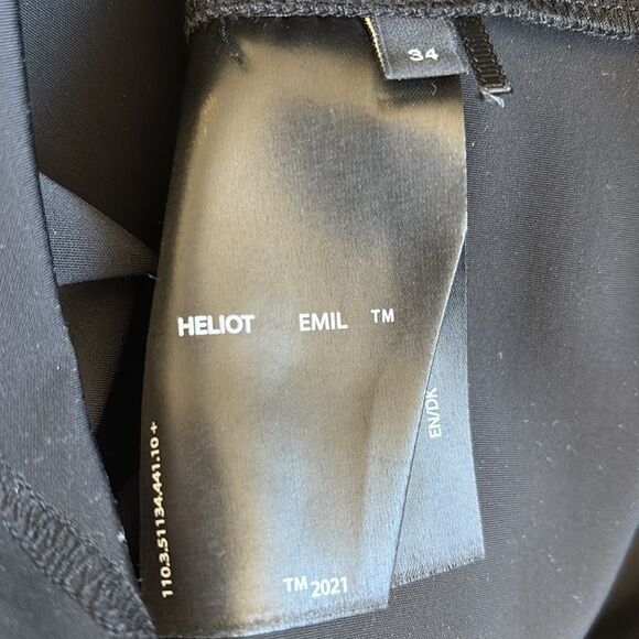 Heliot Emil Semperi Black Long Sleeve Top Hook & Eye Closures Throughout Ssense - Picture 7 of 9